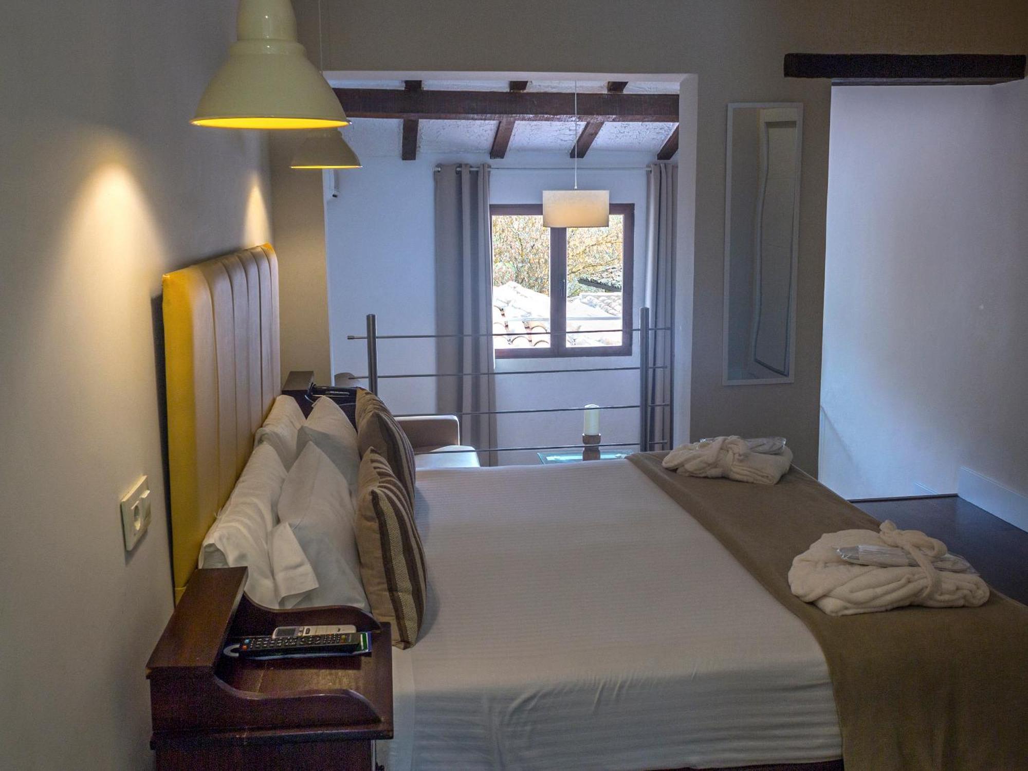 Hotel Resort Cueva Del Fraile كوينكا المظهر الخارجي الصورة