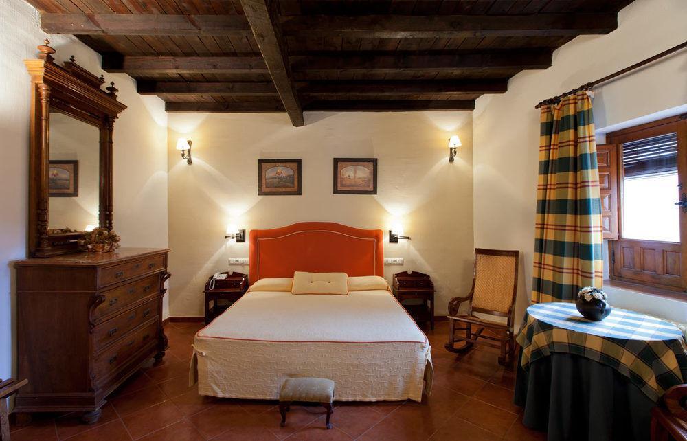 Hotel Resort Cueva Del Fraile كوينكا المظهر الخارجي الصورة