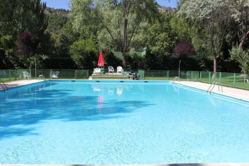 Hotel Resort Cueva Del Fraile كوينكا المظهر الخارجي الصورة