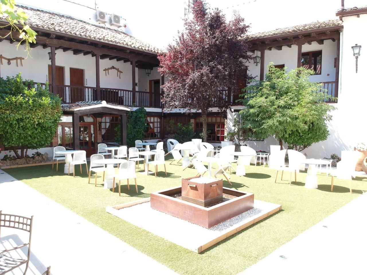 Hotel Resort Cueva Del Fraile كوينكا المظهر الخارجي الصورة